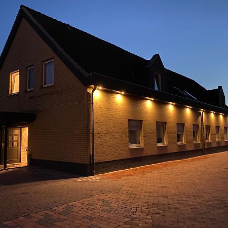 Hotel Fuerstenhof Sehnde Exterior foto